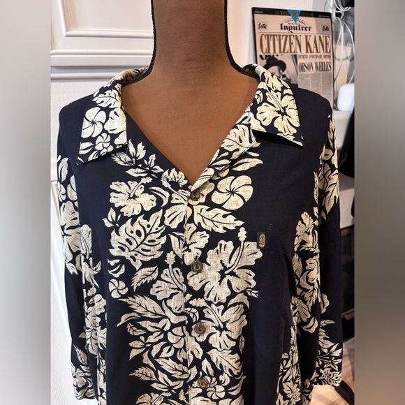 Beautiful Hawaiian 🌺 men’s casual men’s shirt 4XL by Pineapple Connection. - Picture 2 of 8